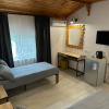 https://cdn.worldota.net/t/100x100/hotel_review/0b/94/0b943ccf5ccfcdf045e36d422136e73920ab8fbd.JPEG