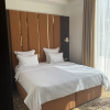https://cdn.worldota.net/t/{size}/hotel_review/0b/b0/0bb0b8783f0ca684c7bdc1085f79b386297c078d.JPEG
