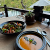 https://cdn.worldota.net/t/{size}/hotel_review/0b/e0/0be0b7912131bbbe3ea0f836f2884a67f7086373.JPEG