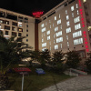 https://cdn.worldota.net/t/100x100/hotel_review/0f/09/0f090c48968daab63861aa0fc394b737632de80d.JPEG