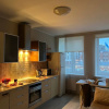 https://cdn.worldota.net/t/100x100/hotel_review/12/0b/120b1b61cbbc17a44966559b296c744783f56ba4.JPEG