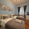 https://cdn.worldota.net/t/100x100/hotel_review/12/f9/12f95d9c938fb3e483d5225f06276c91dded979a.JPEG