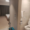 https://cdn.worldota.net/t/{size}/hotel_review/14/ec/14ece1f327f9d1d9e5f80b067967d33120c34b3c.JPEG
