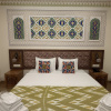 https://cdn.worldota.net/t/100x100/hotel_review/15/2f/152f4cd9beeecee584bea27968427beeb95043ad.JPEG