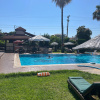 https://cdn.worldota.net/t/100x100/hotel_review/18/a3/18a3613d38565b591babab2e92f2406d1fa86353.JPEG