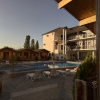 https://cdn.worldota.net/t/100x100/hotel_review/18/f8/18f8c9dfcb72a91741ccbc22132bb12b2ea988b4.JPEG