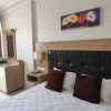 https://cdn.worldota.net/t/100x100/hotel_review/1a/f0/1af039686d05c61257b49c923221b9e06f16cd36.JPEG