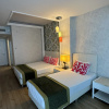 https://cdn.worldota.net/t/100x100/hotel_review/1c/ed/1ced796d5ef6918938a1d674034ac30cb9fced5a.JPEG