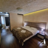 https://cdn.worldota.net/t/{size}/hotel_review/21/11/2111a1a572b72085ab60856189e578c8dea4e64e.JPEG