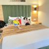 https://cdn.worldota.net/t/100x100/hotel_review/21/3b/213b3fa47e9f0254e7a006aed82e8914272b3df1.JPEG