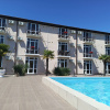 https://cdn.worldota.net/t/100x100/hotel_review/21/e9/21e97576af6b1a0aa2d5d69d9030caf69b9262c3.JPEG