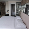 https://cdn.worldota.net/t/100x100/hotel_review/21/fc/21fc5e877ef93af0a67b95ce17d9672a53f6a283.JPEG
