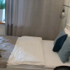 https://cdn.worldota.net/t/{size}/hotel_review/22/33/22339bda89af6f96365e5aad83c9d4aa5325e643.JPEG