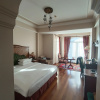 https://cdn.worldota.net/t/{size}/hotel_review/23/82/23826a822d3ae0245912a869a500ded454070d8a.JPEG