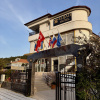 https://cdn.worldota.net/t/100x100/hotel_review/23/c0/23c01635a7f5414168e6a747843e59824af05ee9.JPEG