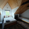 https://cdn.worldota.net/t/{size}/hotel_review/28/b4/28b4aee5f540b7191c4de9e4b7227c3cc9ff25db.JPEG