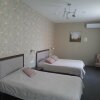 https://cdn.worldota.net/t/{size}/hotel_review/29/74/29742a05a099aa4d7c3fbfb8ca142660d7828658.jpeg