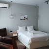 https://cdn.worldota.net/t/{size}/hotel_review/2c/c6/2cc6540447a4cc9f349240fafcbc2488f78b7eb6.JPEG