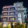 https://cdn.worldota.net/t/{size}/hotel_review/2e/78/2e78c401f22638928a7c8b65984f74d5a3a305ee.jpeg