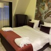 https://cdn.worldota.net/t/{size}/hotel_review/34/4d/344d9371ef8206746d067fa8e398f290d427377a.JPEG