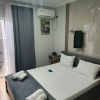 https://cdn.worldota.net/t/{size}/hotel_review/36/ef/36efc35530a0879d4c53a648d6630bd42ad32418.JPEG