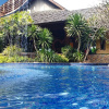 https://cdn.worldota.net/t/100x100/hotel_review/39/53/395315651efd085495565e9b05f4dcce000aaad7.JPEG