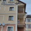 https://cdn.worldota.net/t/{size}/hotel_review/3c/b4/3cb4e9a15712a27869b1516e27f8e1914748b503.JPEG