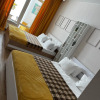 https://cdn.worldota.net/t/100x100/hotel_review/4b/93/4b939eca323ffd9bcb51a1cc9181f5e2af3851c6.JPEG