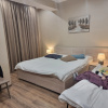 https://cdn.worldota.net/t/{size}/hotel_review/51/05/5105f67d290b88f9599c9d263e46fc7640f56b36.JPEG
