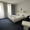 https://cdn.worldota.net/t/100x100/hotel_review/52/70/5270f757024d14c24f32ef3e39b6a79fed4bb2bb.JPEG