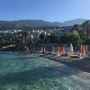 https://cdn.worldota.net/t/{size}/hotel_review/5d/82/5d82b3e831fc4972ddff2c5fddc3768188cb7eab.JPEG