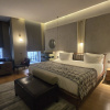 https://cdn.worldota.net/t/{size}/hotel_review/5d/e0/5de0090c9502c190b77e5118a2871dab6de44ca8.JPEG