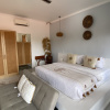 https://cdn.worldota.net/t/100x100/hotel_review/5d/fb/5dfb01f78aeaee1b545337510adf551d6dbbc2ec.JPEG