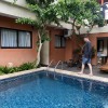 https://cdn.worldota.net/t/{size}/hotel_review/5e/e3/5ee3eb201dc1f3522db2ce10aa773effb1df2e70.JPEG
