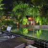 https://cdn.worldota.net/t/100x100/hotel_review/5f/46/5f461df0af4c9a37361331bc19cf6d0bd8d64718.JPEG
