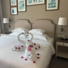 https://cdn.worldota.net/t/100x100/hotel_review/61/c4/61c475e34f94dedc821a96720acac96df251eda8.JPEG