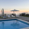https://cdn.worldota.net/t/100x100/hotel_review/63/ce/63ce1f7718d6cf1f13b2b367db3517db61d11ab6.JPEG