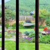 https://cdn.worldota.net/t/{size}/hotel_review/64/6e/646ec92bf8a00bddcc718ae87c940f4a4d2836a5.JPEG