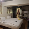 https://cdn.worldota.net/t/{size}/hotel_review/6a/40/6a40bcbf1e9562e1e195e8ae1798479077a3b45a.JPEG
