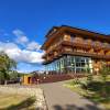https://cdn.worldota.net/t/100x100/hotel_review/6f/6e/6f6e69fb5d0b2fbbaf99d71f1fb71590ca0f6004.jpeg