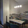 https://cdn.worldota.net/t/{size}/hotel_review/75/5e/755ebd7d4d741f35a9c1d7c7d40cf08bab70f844.JPEG