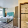 https://cdn.worldota.net/t/100x100/hotel_review/7b/b6/7bb65aac42dd9b455052f9b17ef33006903315cd.JPEG