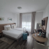 https://cdn.worldota.net/t/100x100/hotel_review/82/06/8206756729097368581c535ca4b6a3364c3ca162.JPEG