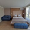 https://cdn.worldota.net/t/{size}/hotel_review/86/be/86bef8a8905d94a9cc55419ba3b6a4f3d9a48eb5.JPEG