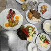 https://cdn.worldota.net/t/100x100/hotel_review/88/0e/880ecba561a930ddf800852b134bcf9925dd0168.JPEG