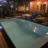 https://cdn.worldota.net/t/{size}/hotel_review/8c/5e/8c5e08cf3b780d15590d9ef871edfa35c9f7f266.JPEG