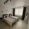 https://cdn.worldota.net/t/100x100/hotel_review/8d/77/8d77b0a3b5828529dbee7f23ca53149ef0215545.JPEG