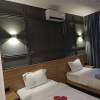 https://cdn.worldota.net/t/100x100/hotel_review/8d/85/8d85de8e51a6d9c3187a1f84b5831a450139334c.JPEG