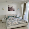 https://cdn.worldota.net/t/{size}/hotel_review/8e/43/8e43c1d9fc083b127f6e0ee5b18338155d933f82.JPEG