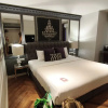 https://cdn.worldota.net/t/{size}/hotel_review/8f/56/8f56559668db75e5081a880f4f9889cfb0e5ad60.JPEG